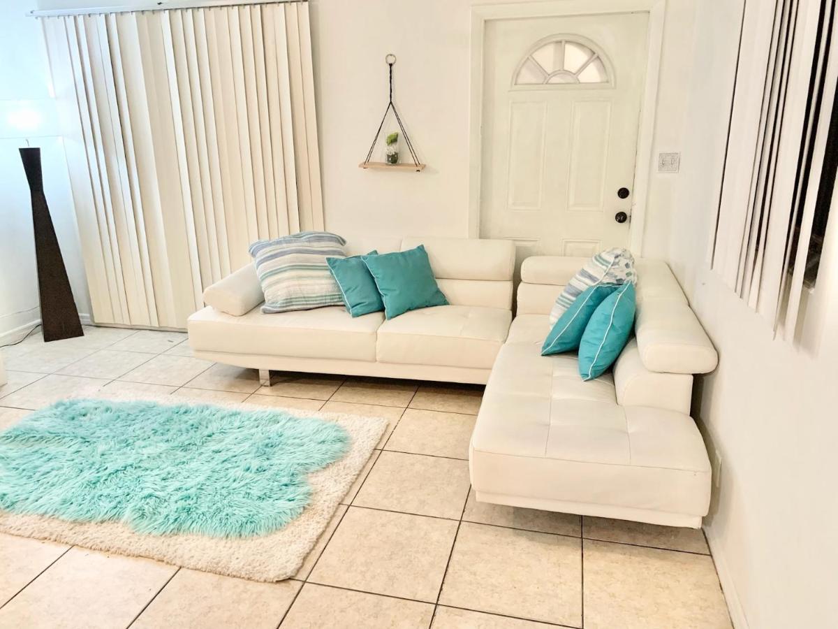Airport Bunk House Free - Wifi - Parking - Coffee- Long Term Welcome Fort Lauderdale Esterno foto