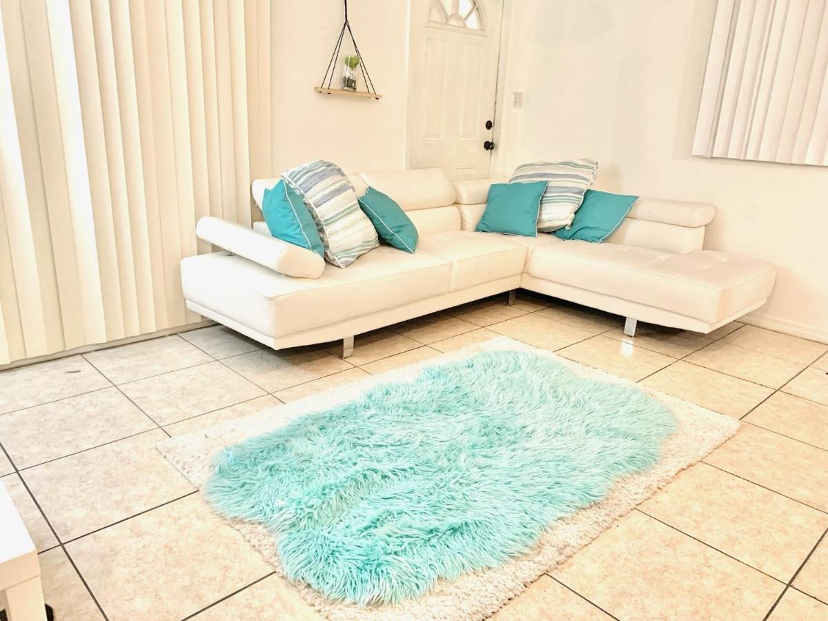 Airport Bunk House Free - Wifi - Parking - Coffee- Long Term Welcome Fort Lauderdale Esterno foto